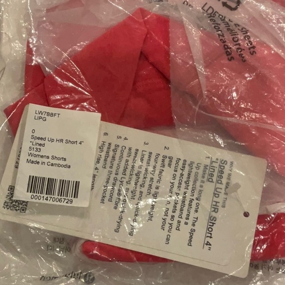 C - Lululemon Speed Up High-Rise Lined Short 4"
Lip Gloss - Picture 6 of 6